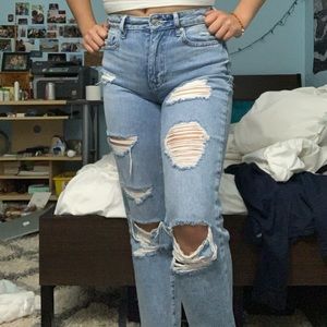 Pacsun Lightwash Mom Jeans